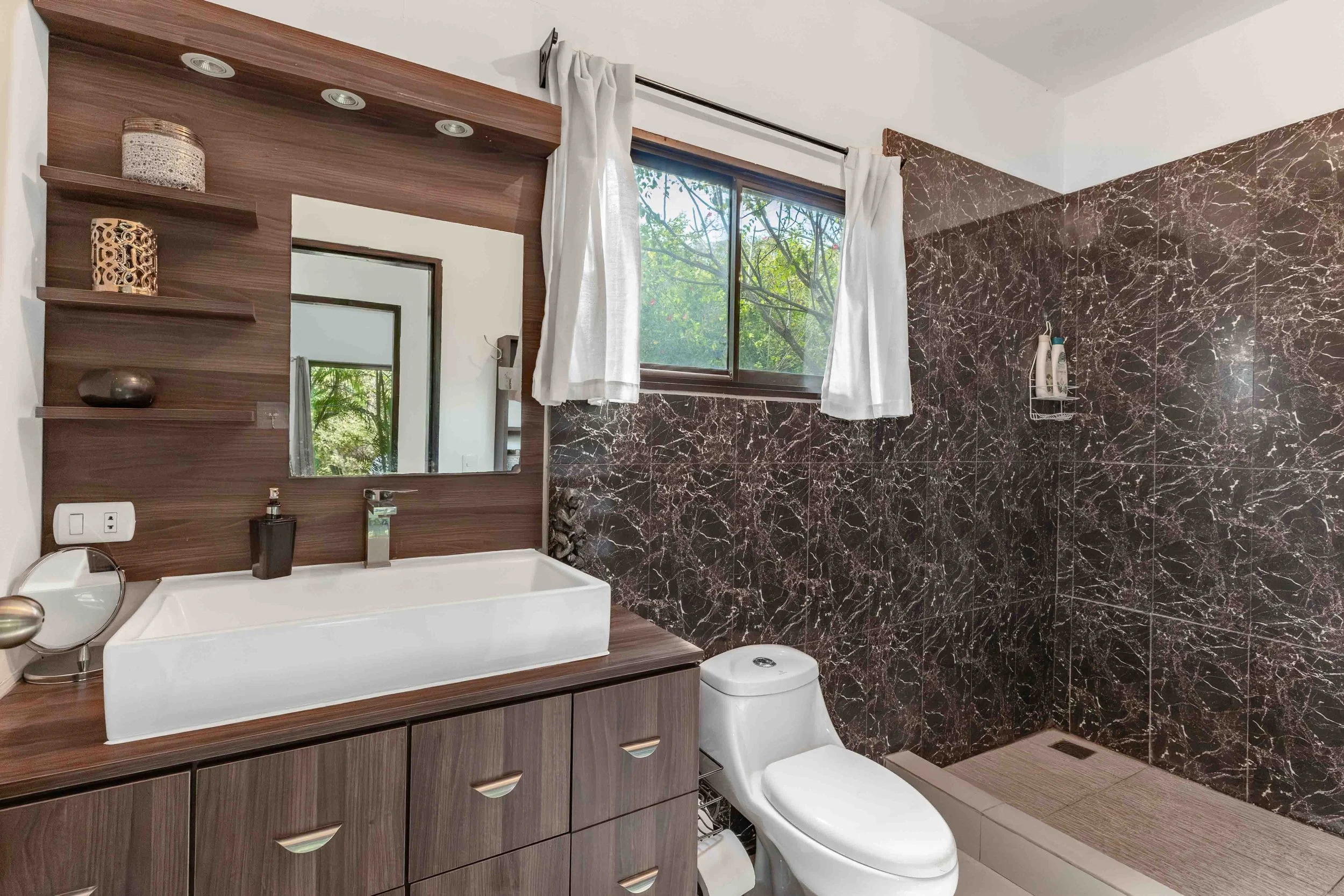 Real Estate - Tamarindo - Marge8.jpg