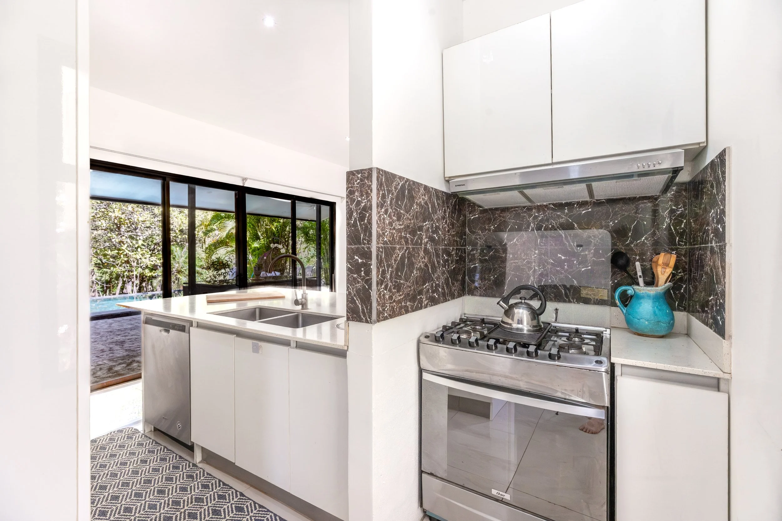 Real Estate - Tamarindo - Marge23.jpg