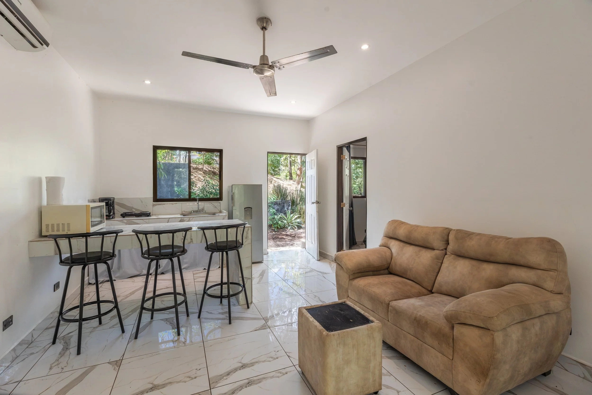 Real Estate - Tamarindo - Marge48.jpg