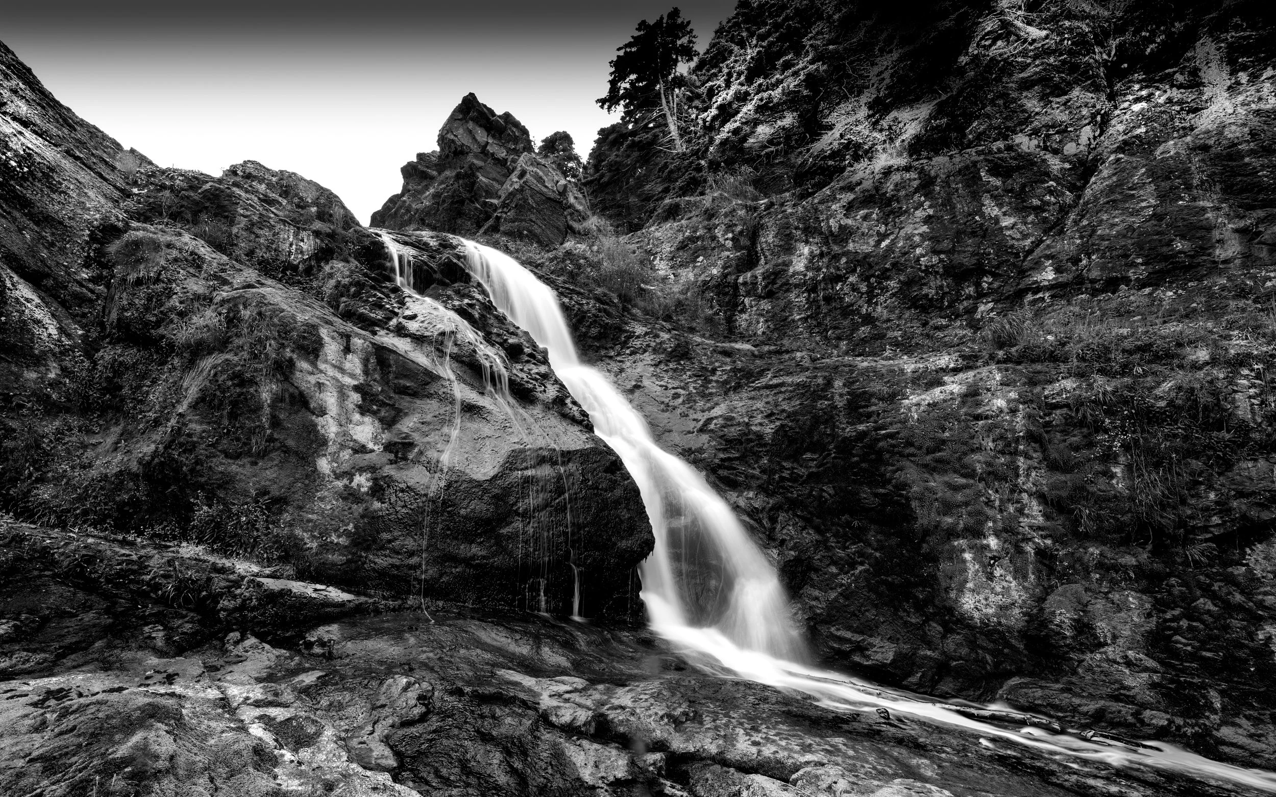 Flatrock Falls BW - 2.jpg