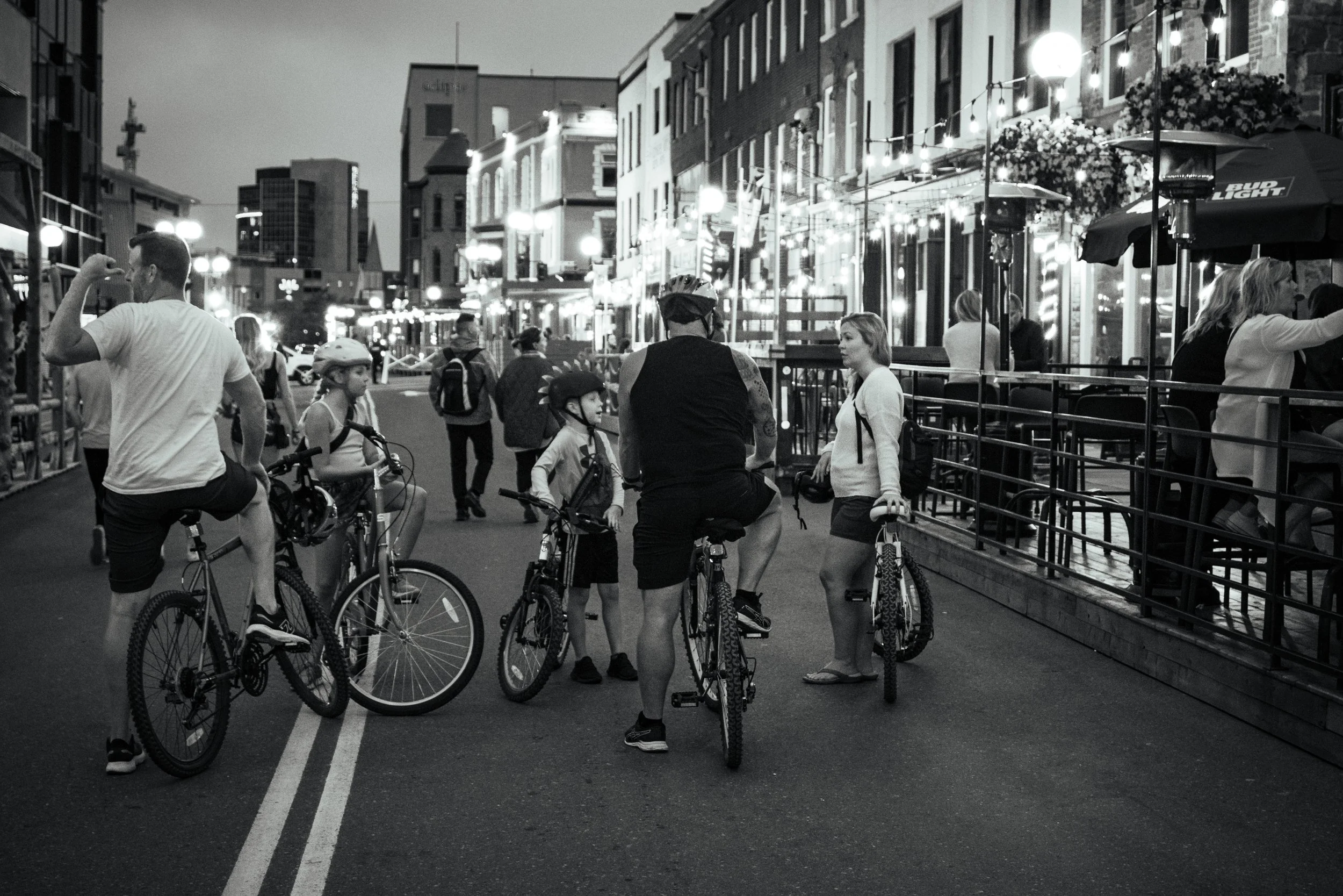 Street - Web 22-6568.jpg