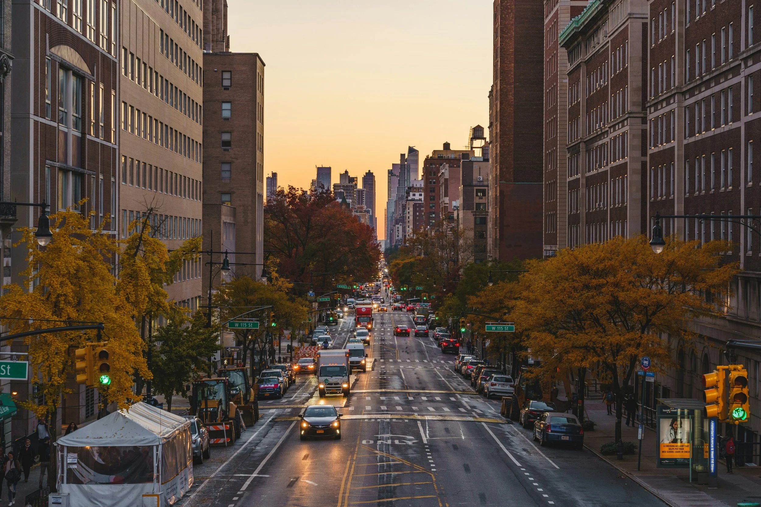 Photo by <a href="https://unsplash.com/@yileijerrybao?utm_source=unsplash&utm_medium=referral&utm_content=creditCopyText">Yilei (Jerry) Bao</a> on <a href="https://unsplash.com/photos/a-busy-city-street-svj34ZpzVvs?utm_source=unsplash&utm_medium=refe