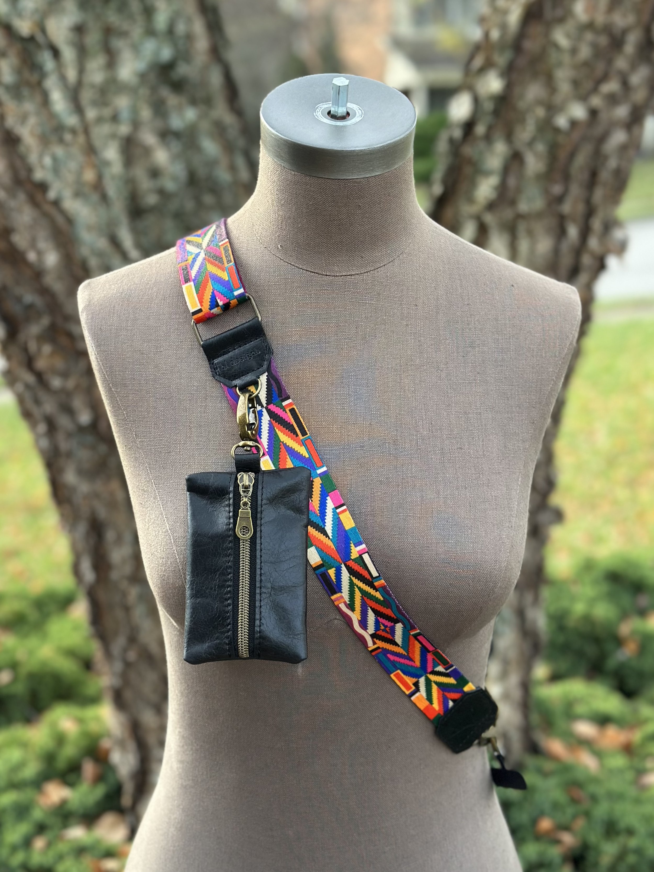Lanyard with zipper pouch and cellphone attachment