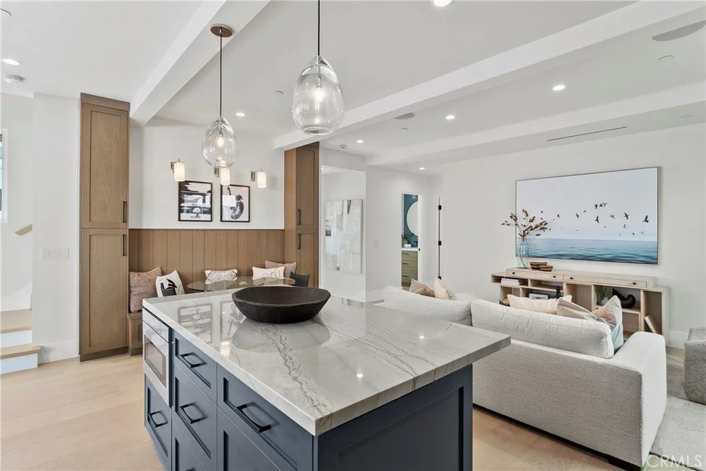 509 CARNATION 12.jpg