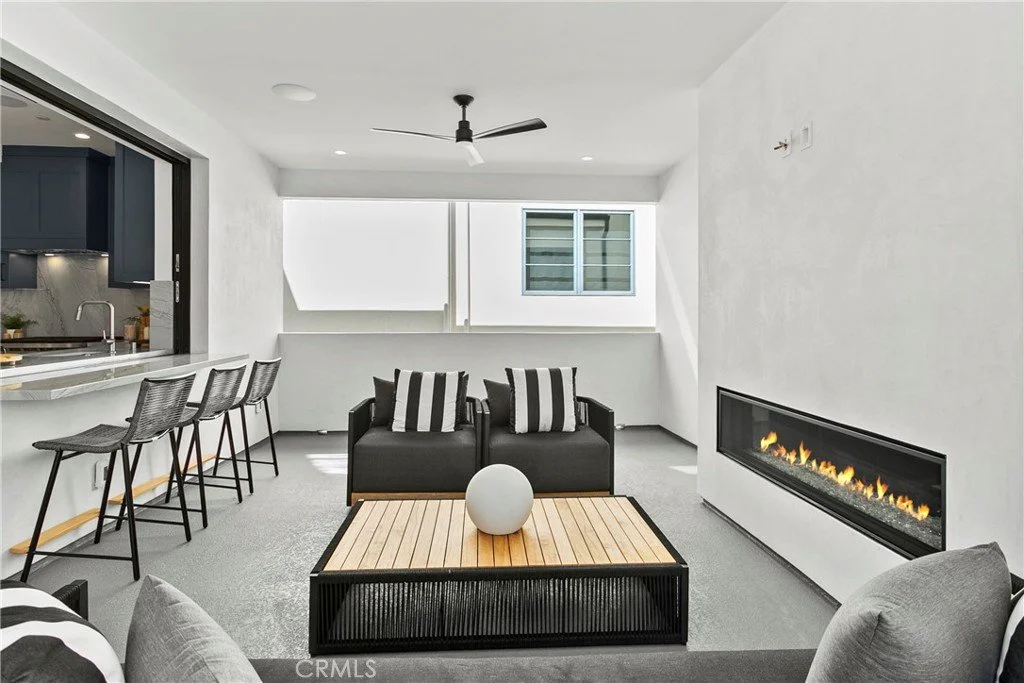 509 CARNATION 17.jpg