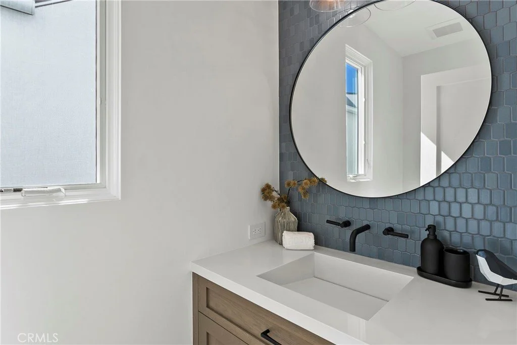 509 CARNATION 20.jpg