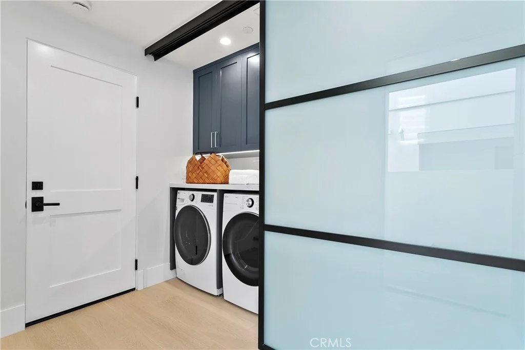 509 CARNATION 29.jpg