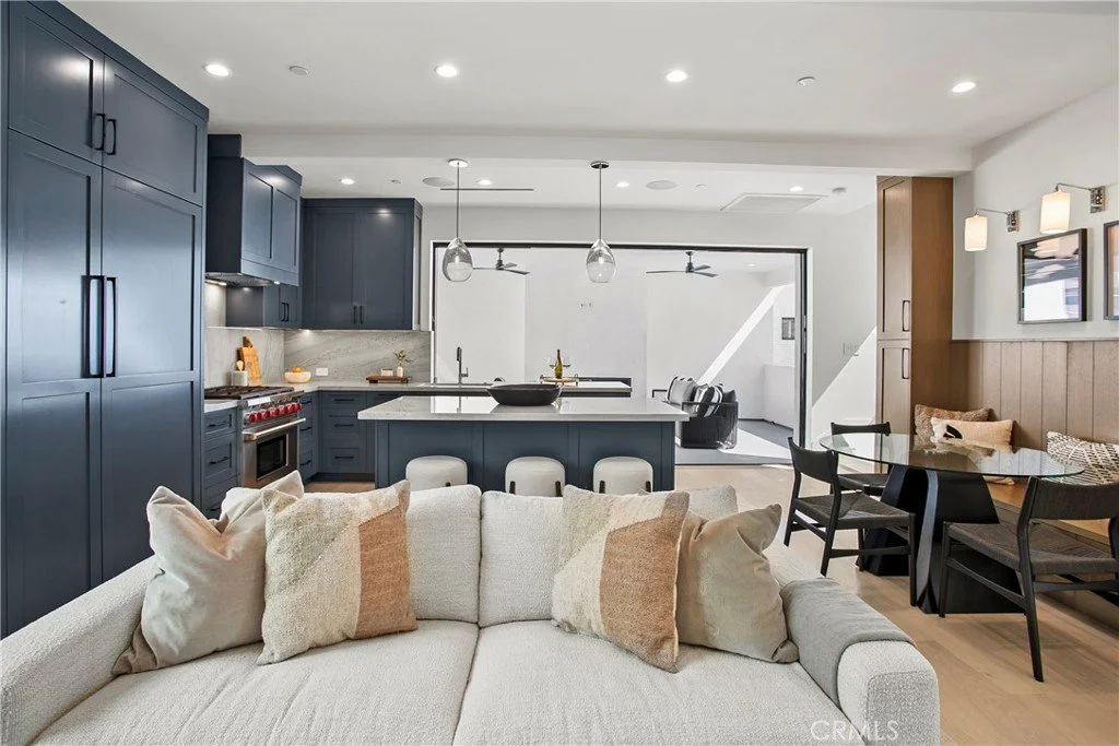 509 CARNATION 07.jpg