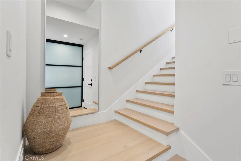 509 CARNATION 31.jpg