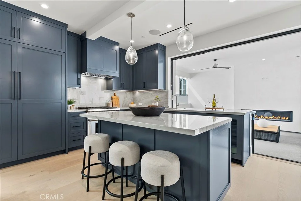 509 CARNATION 09.jpg