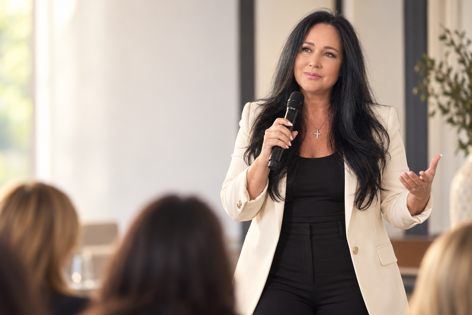 Rachel Pisani speaking meeting