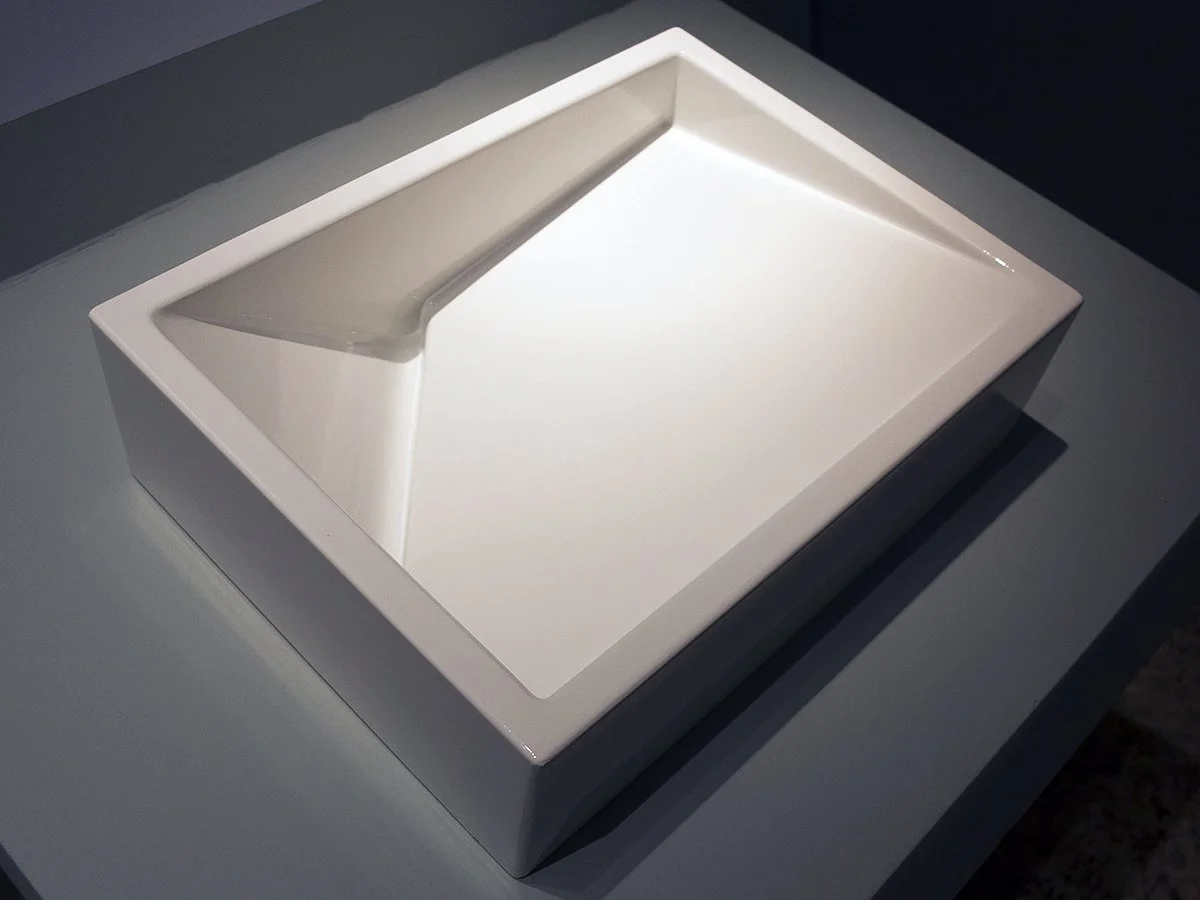 Model on display at MAB