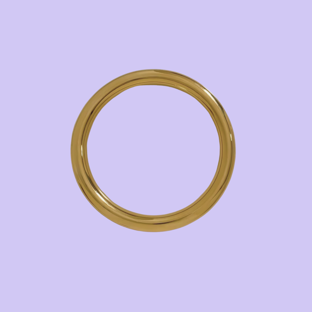 Available in two sizes (4).png