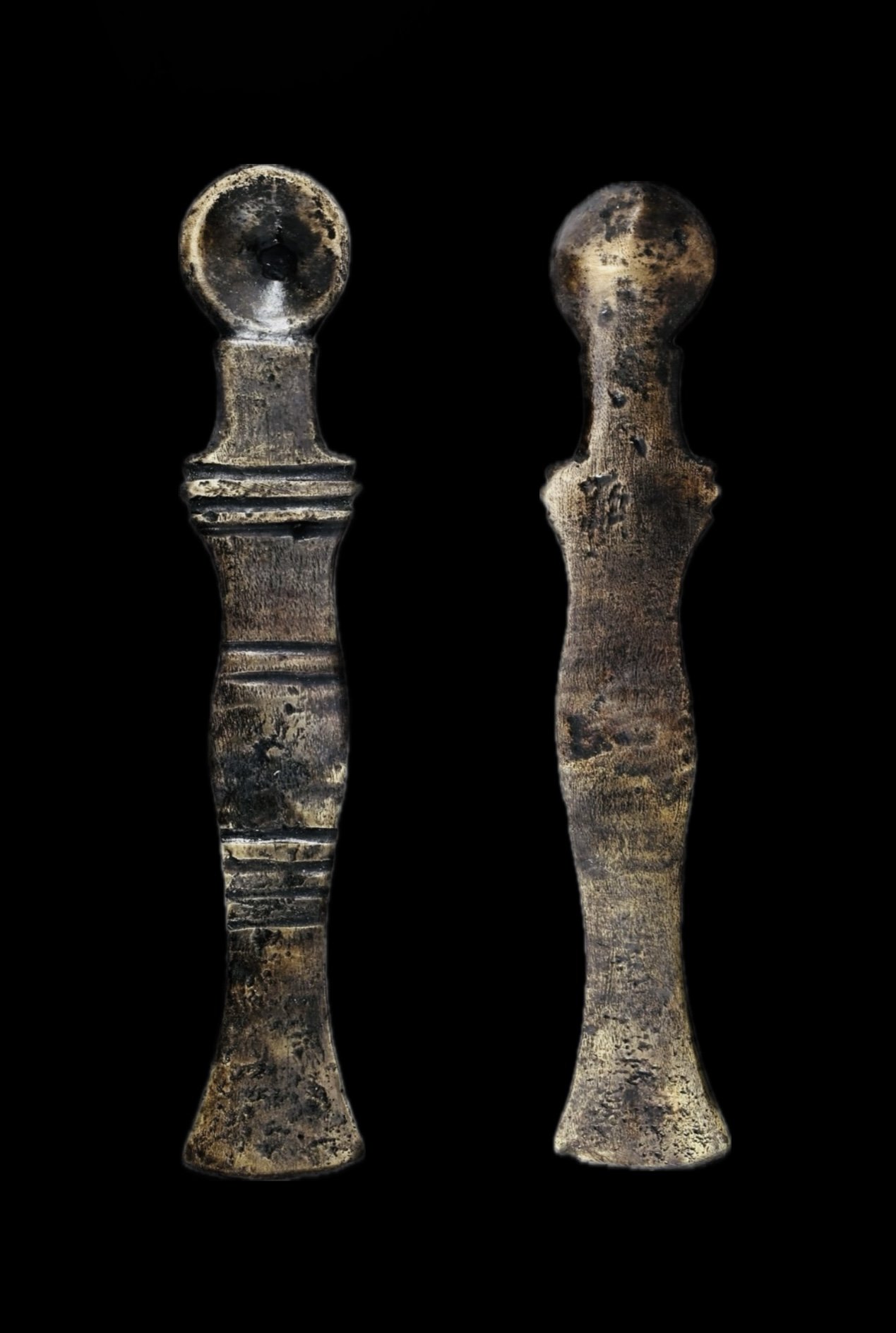 Asante bronze alloy gold dust spoon “Nsawa (saawa)”. 3.5' L.  Ghana.  Late 19th century to early 20th.   Ex Sir Cecil Armitage Collection. Dating to the second half of the 19th century to early 20th. Sir Cecil Armitage, Governor of Gambia (1921-27) a