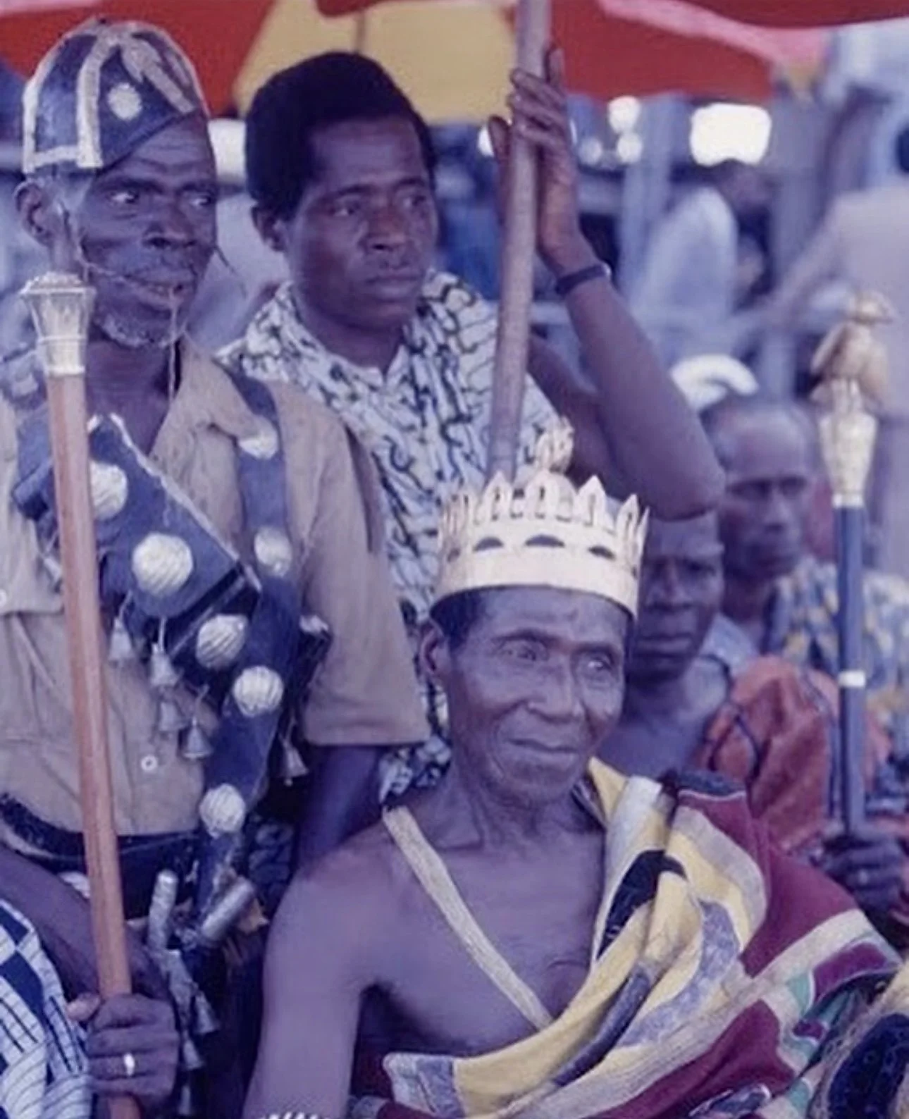 A chief wearing a similar European influenced crown.  From "Visit to Ghana' series ca, 1961 by Paul Schutzer.