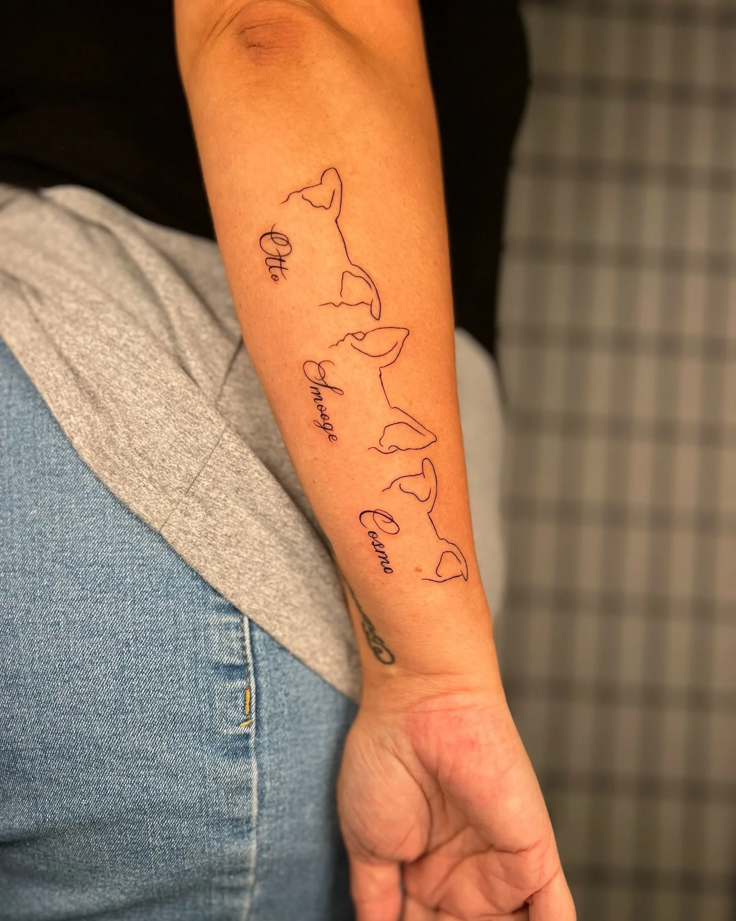 Fine line / Fine line script in memory of her babies 🐶