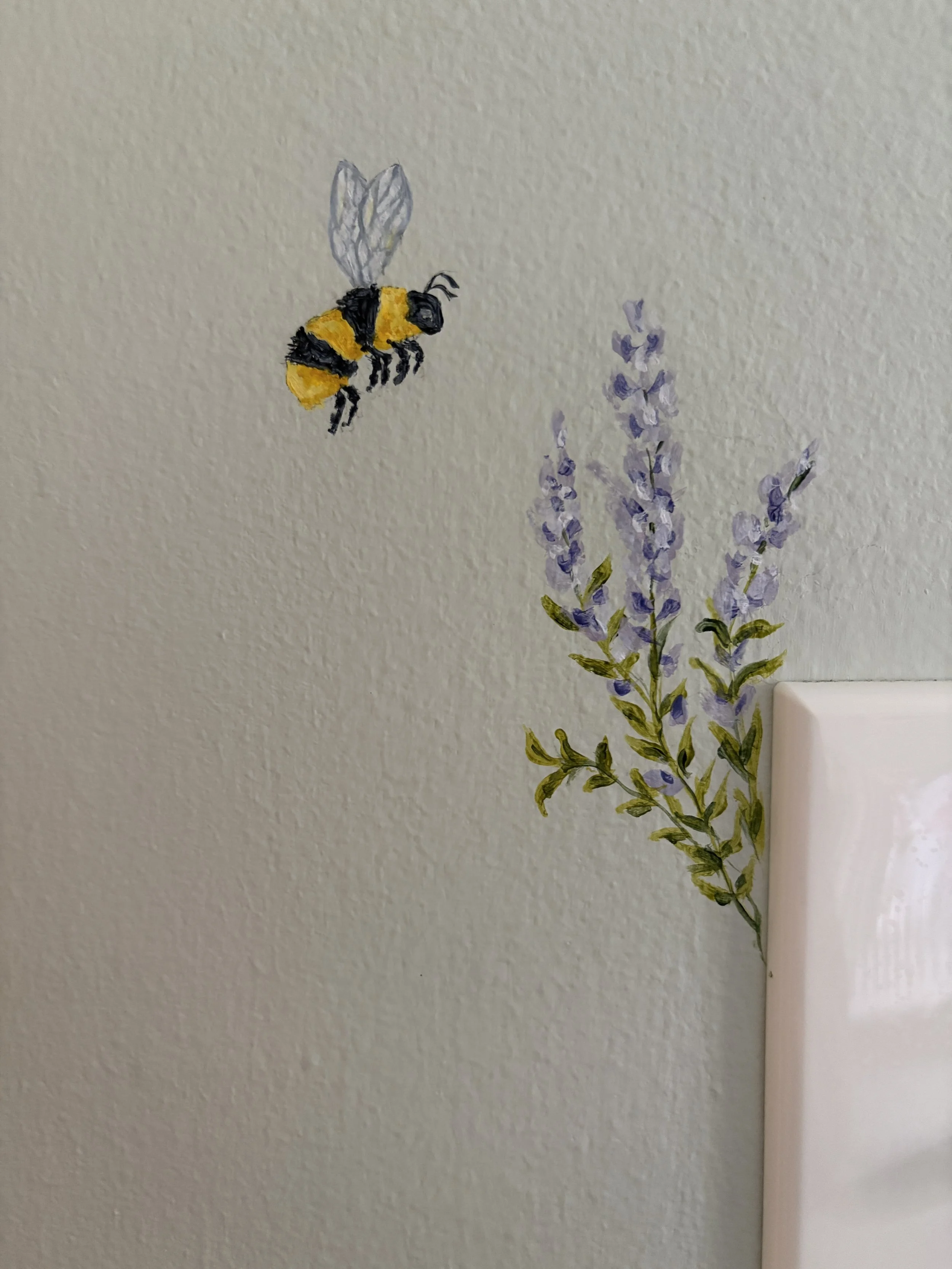 kathryns bee 3:3.JPG