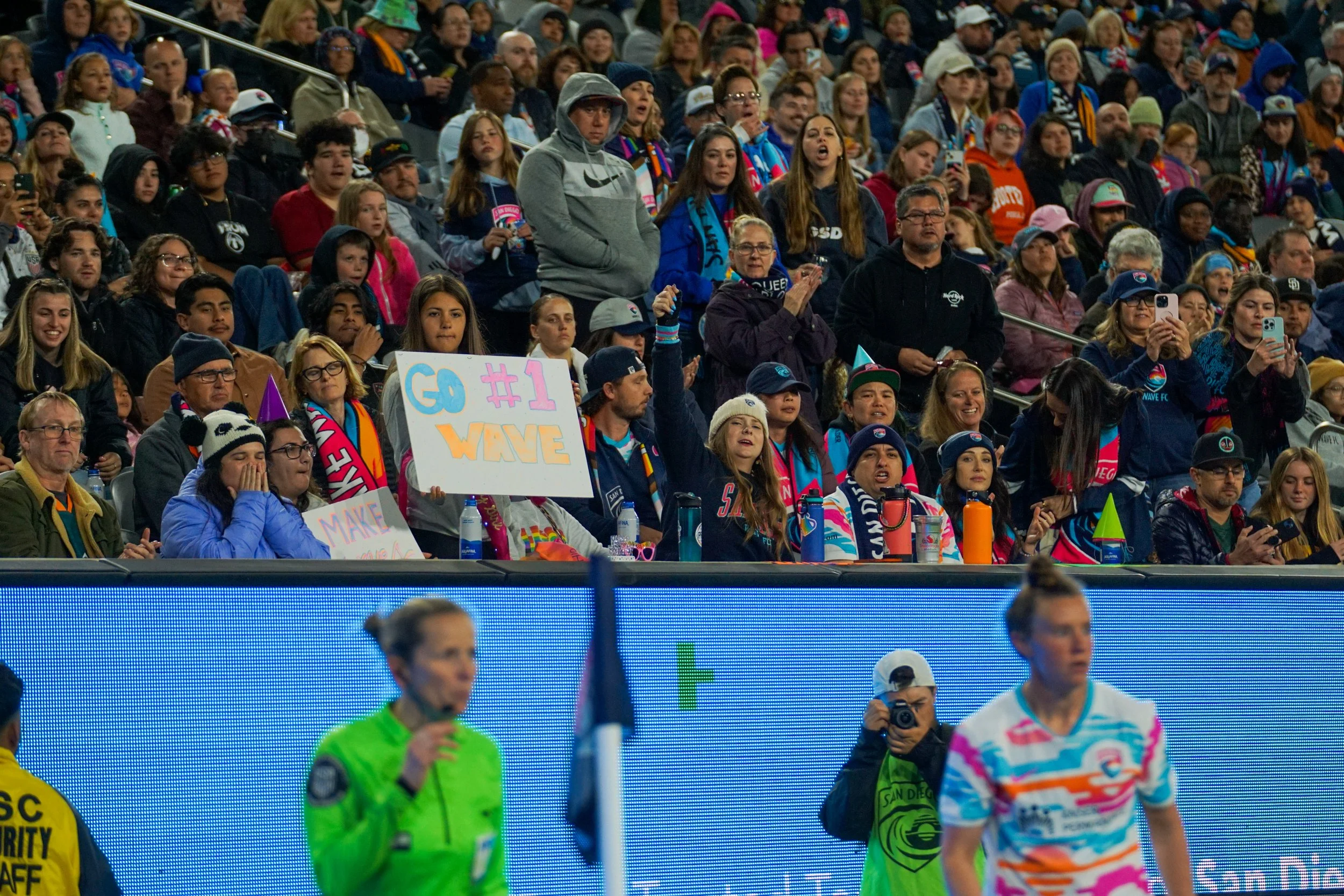 03.29.24 - win vs Seattle Reign //
photo courtesy: @pochineskyy (via X)