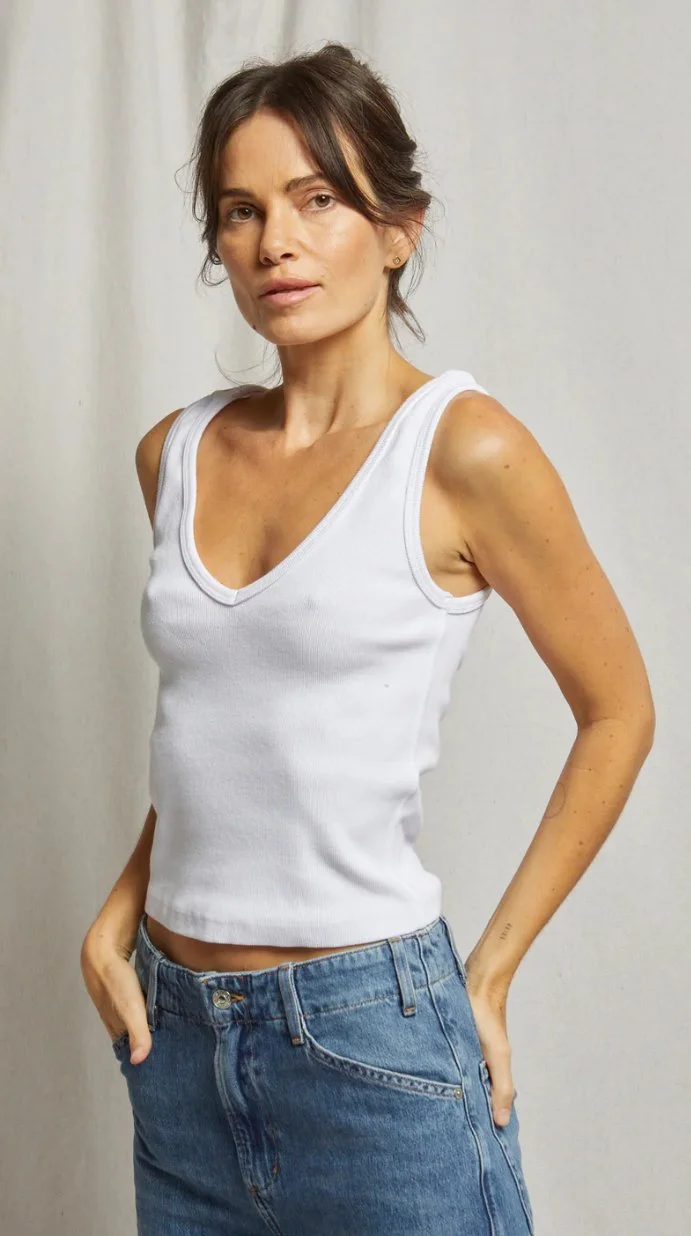 perfect white tee tank