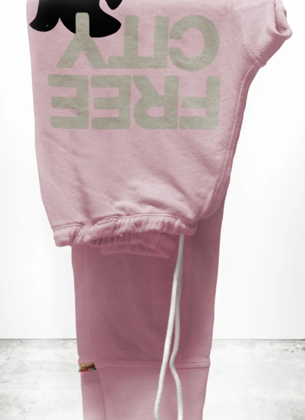 Free City 3/4 Sweatpants