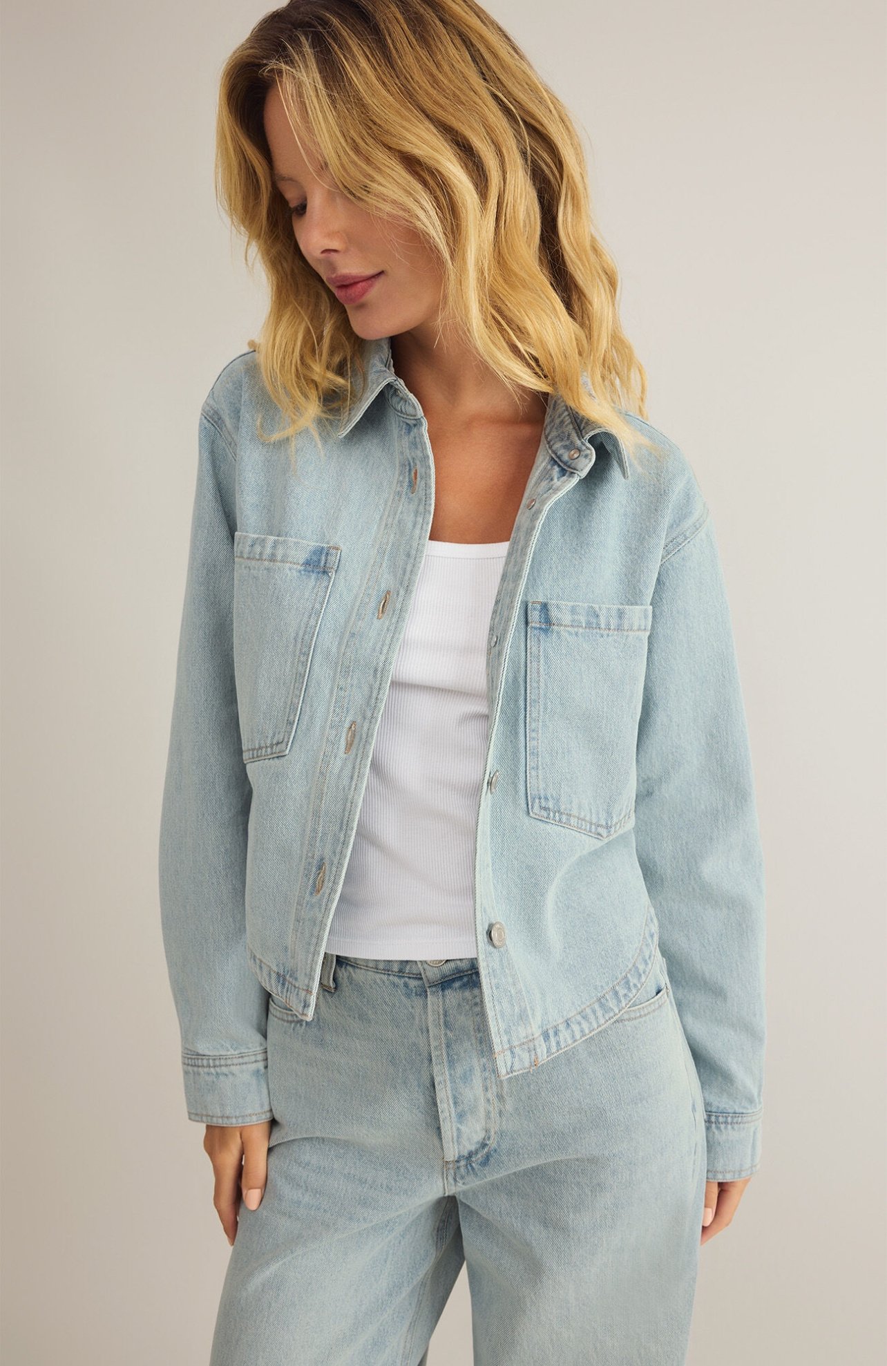 Z Supply All Day Cropped Denim Jacket
