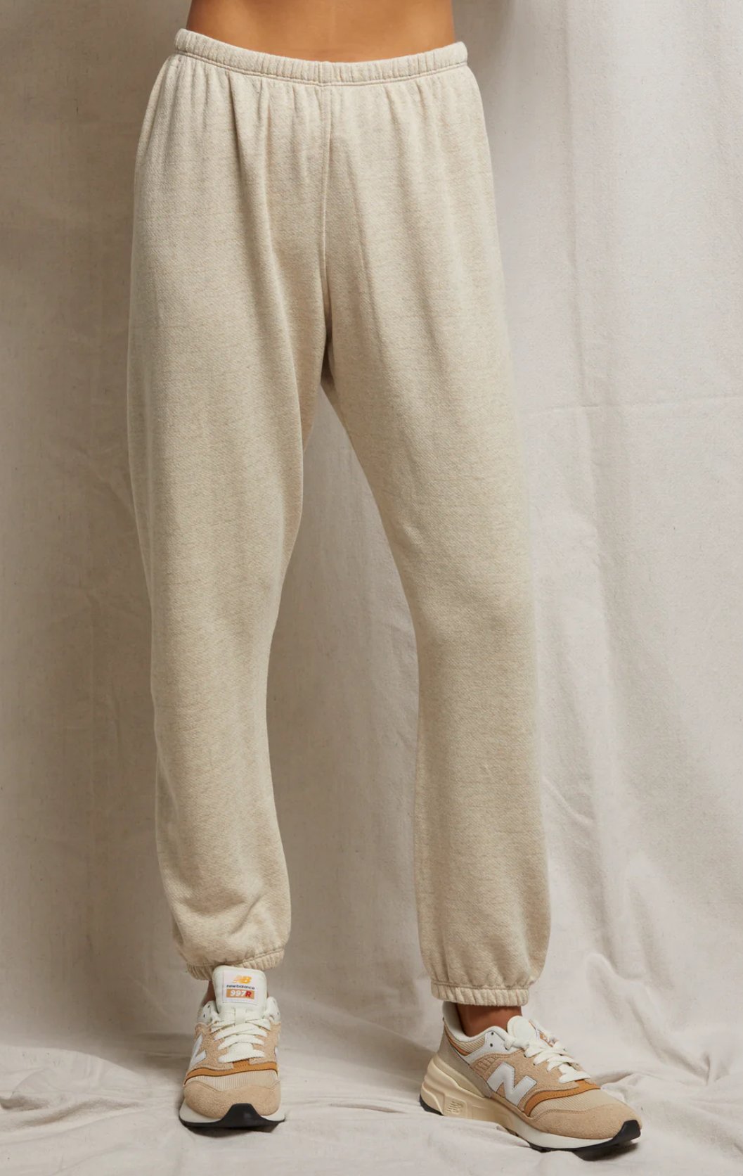 Perfect White Tee Johnny Jogger