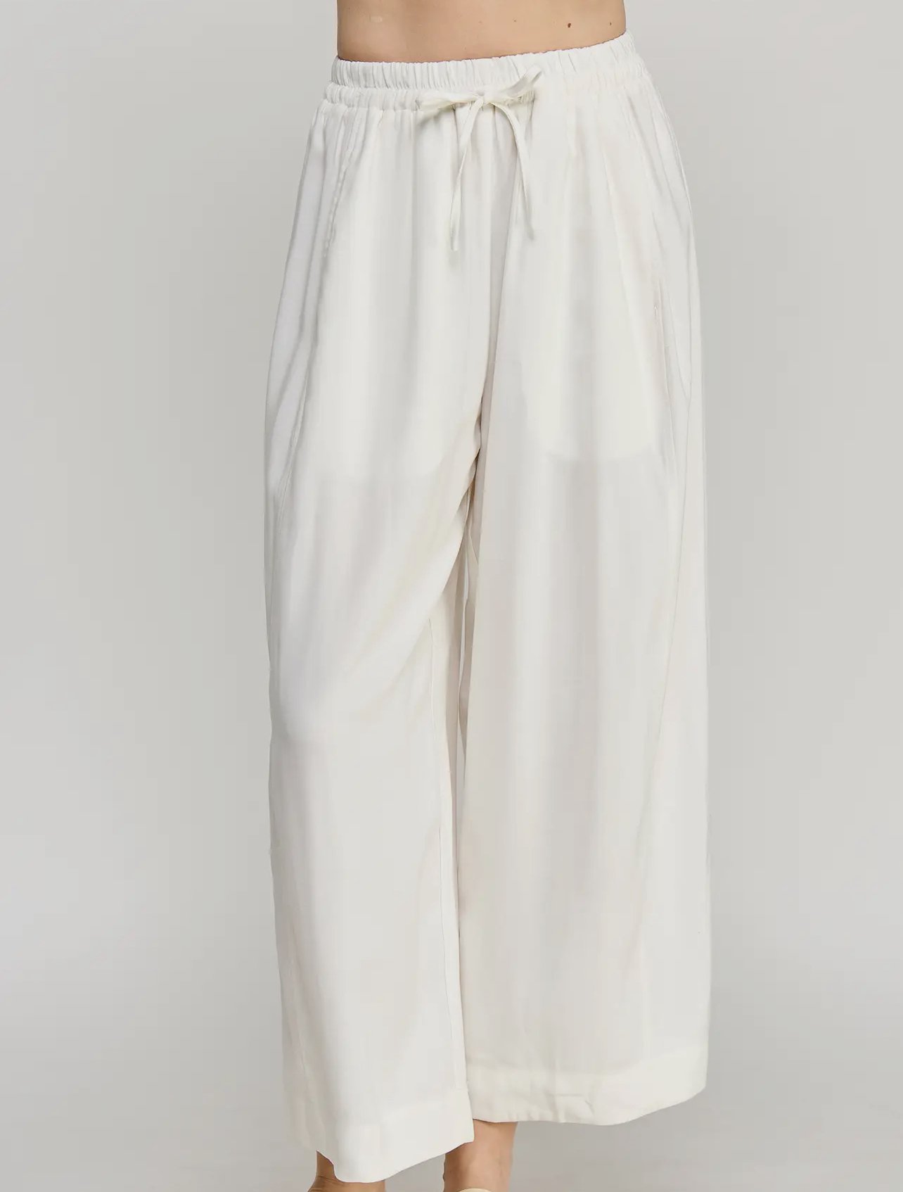Elliot Wide Leg Pant
