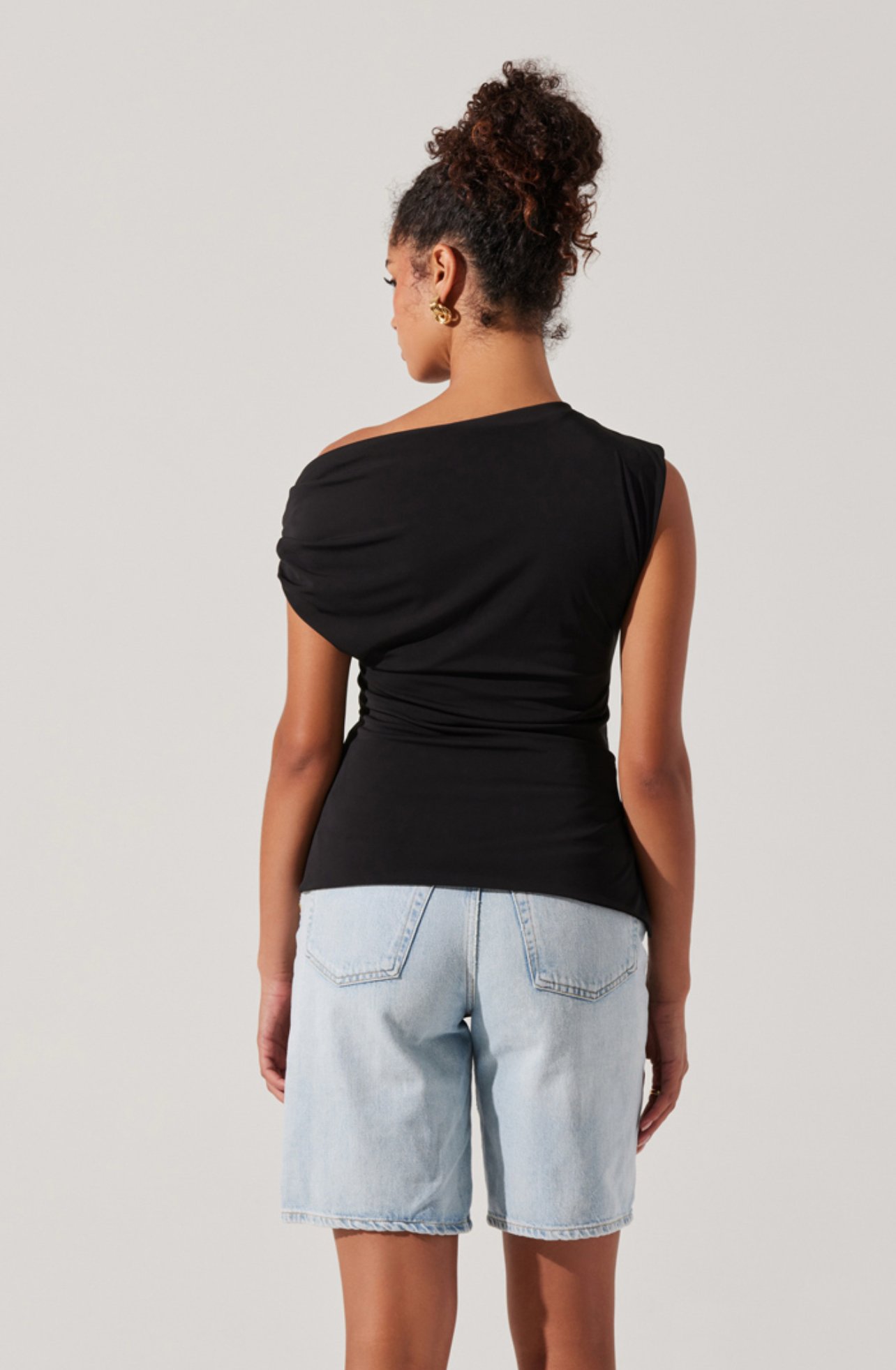 ASTR Aphra Top