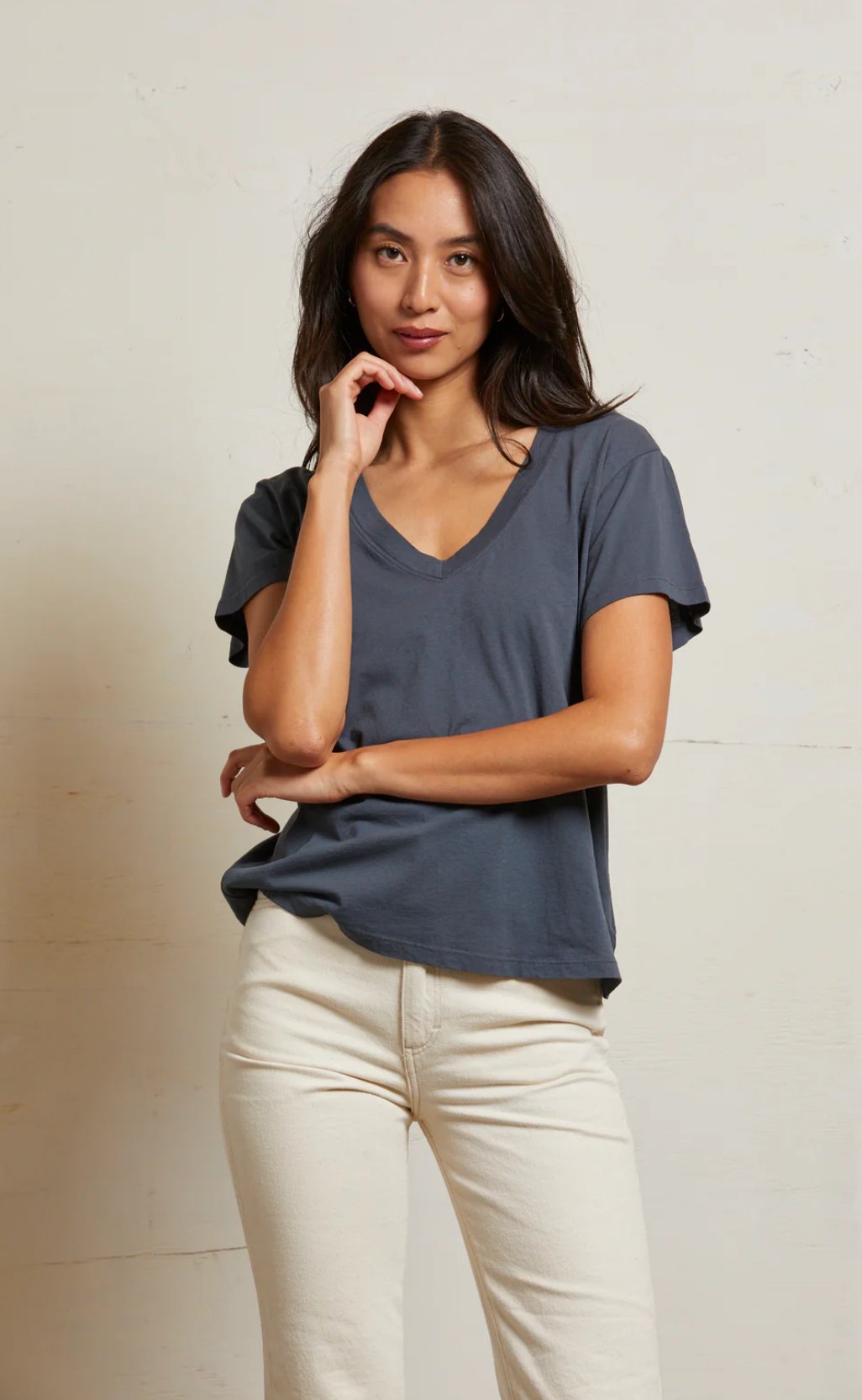 Perfect White Tee Hendrix V-Neck Tee