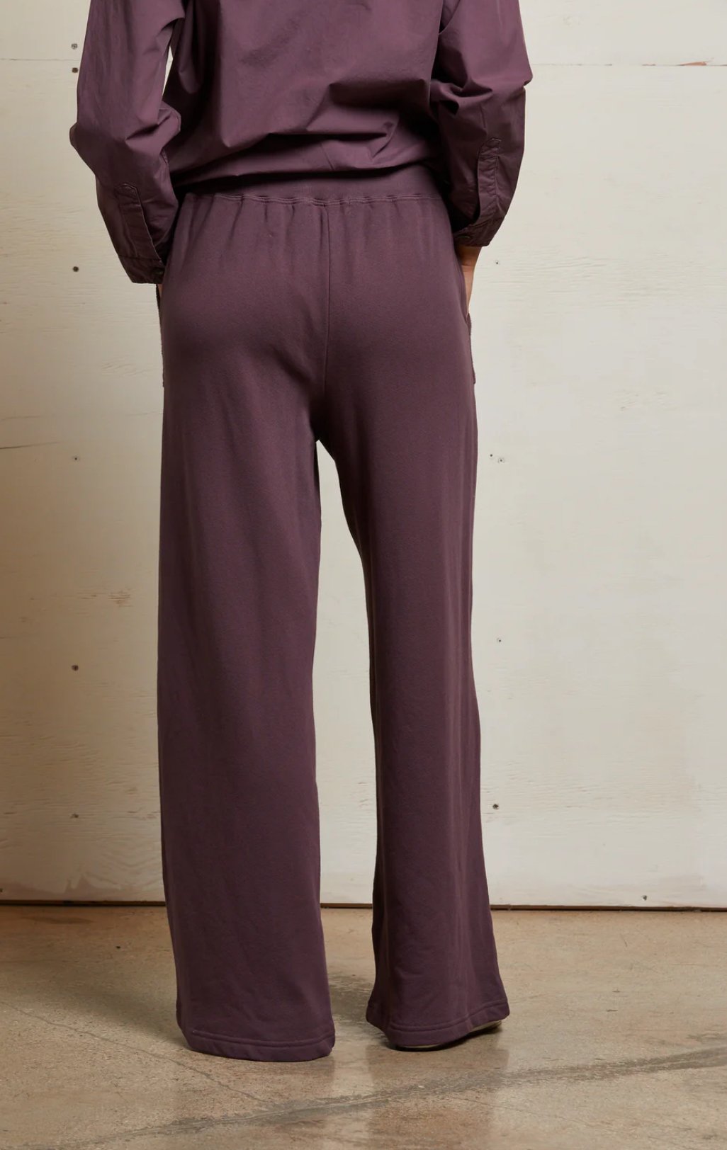 Perfect White Tee Rosanna Reverse Pocket Pant