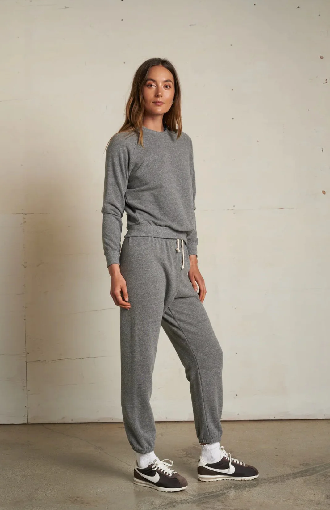 Perfect White Tee Johnny Jogger