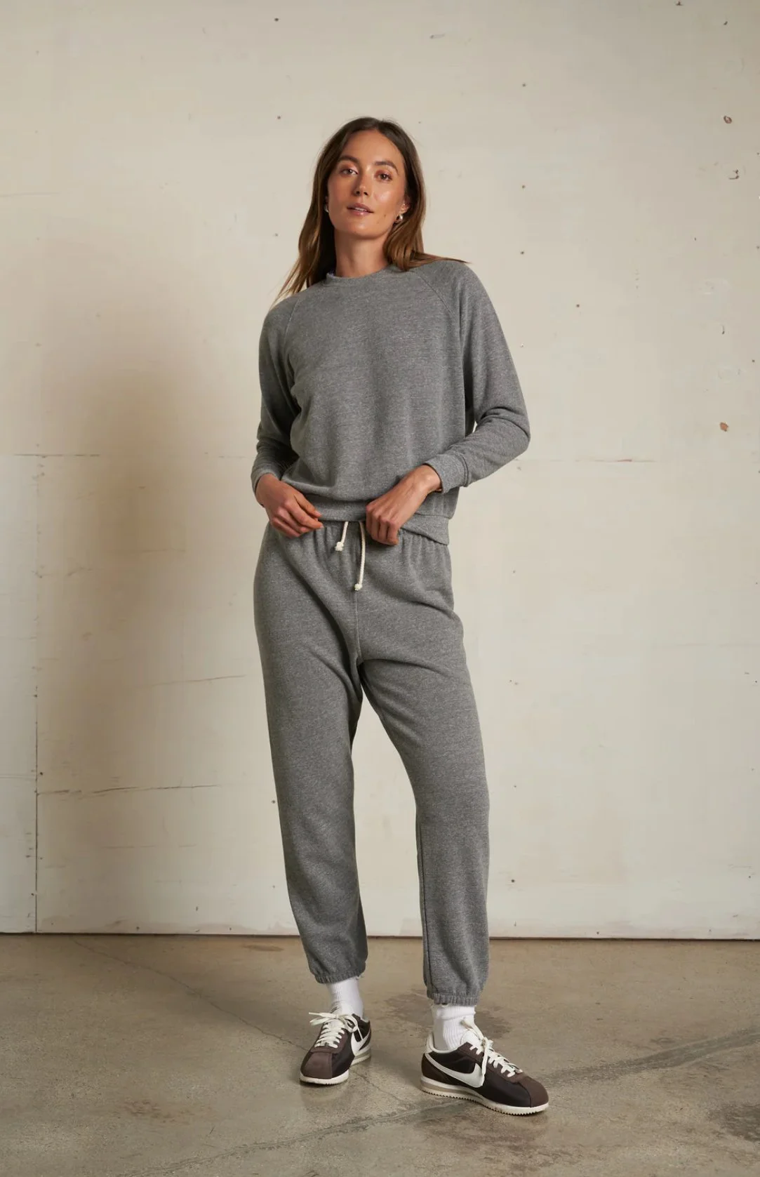 Perfect White Tee Alexi Sweatshirt