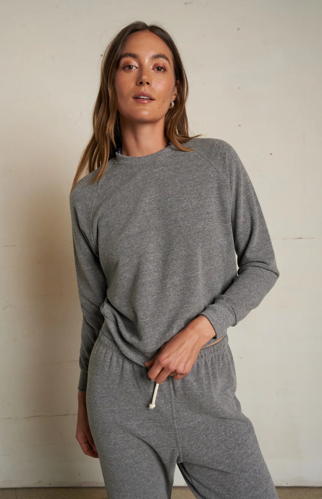 Perfect White Tee Alexi Sweatshirt
