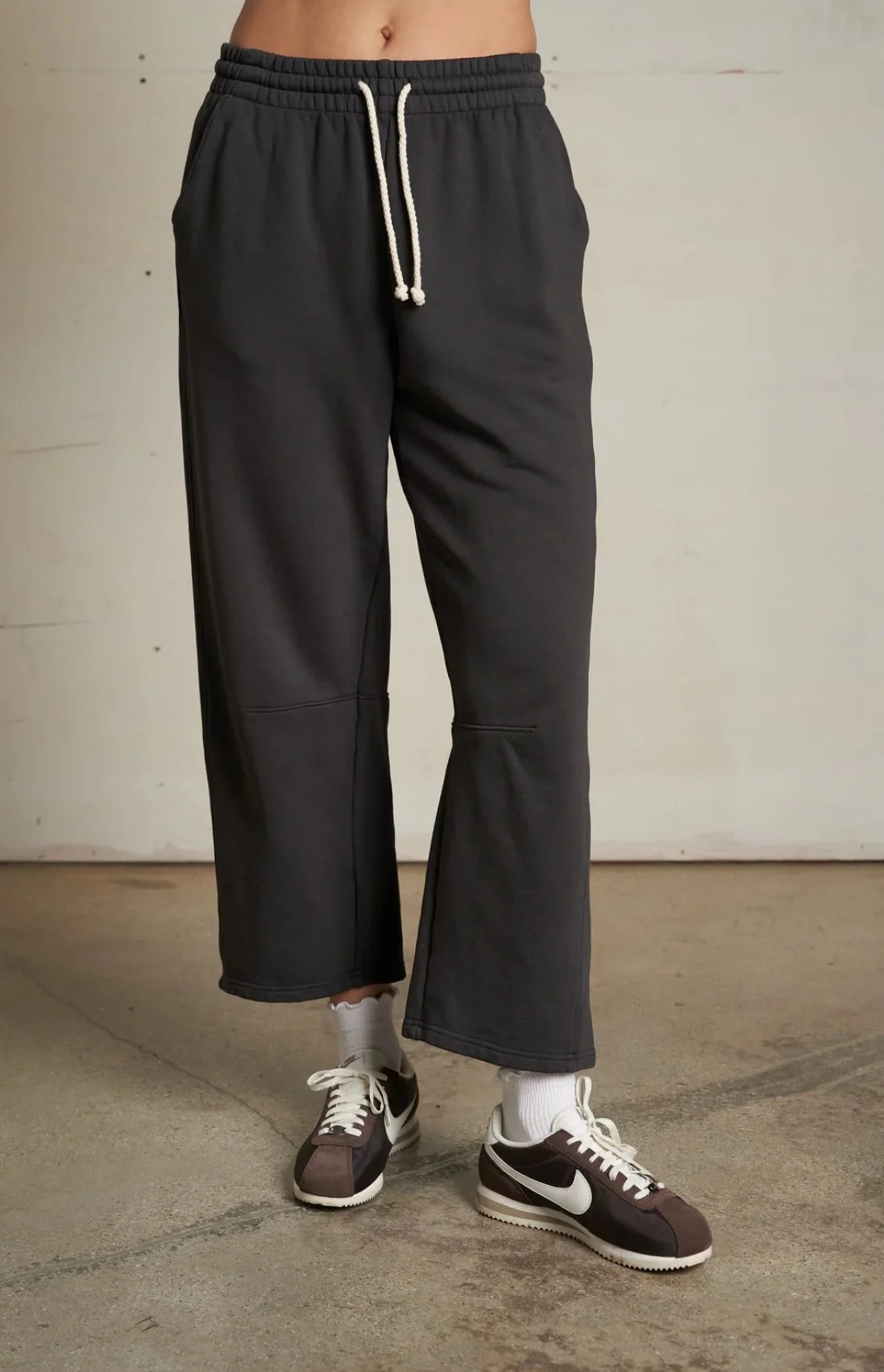 Perfect White Tee Fallon Barrel Sweatpant