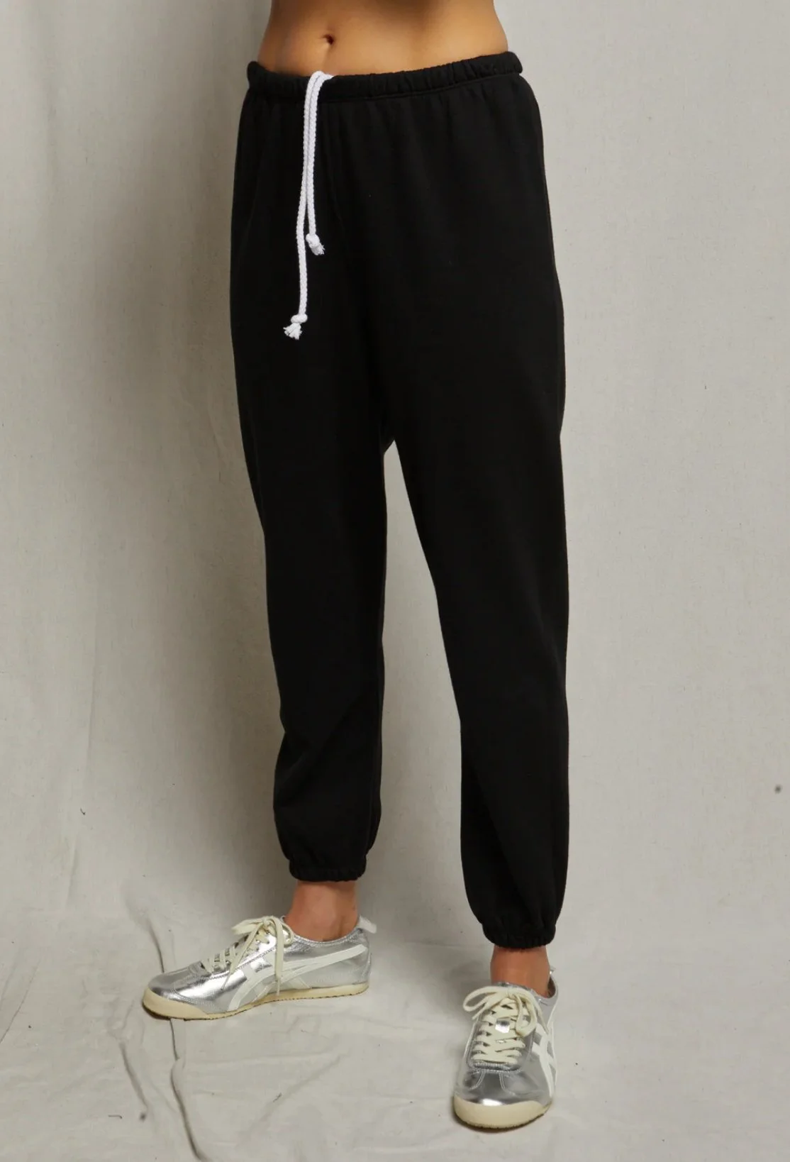 Perfect White Tee Johnny Jogger