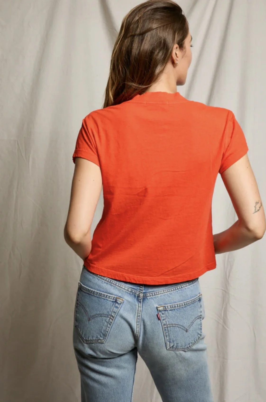 Perfect White Tee Alanis V-Neck Tee