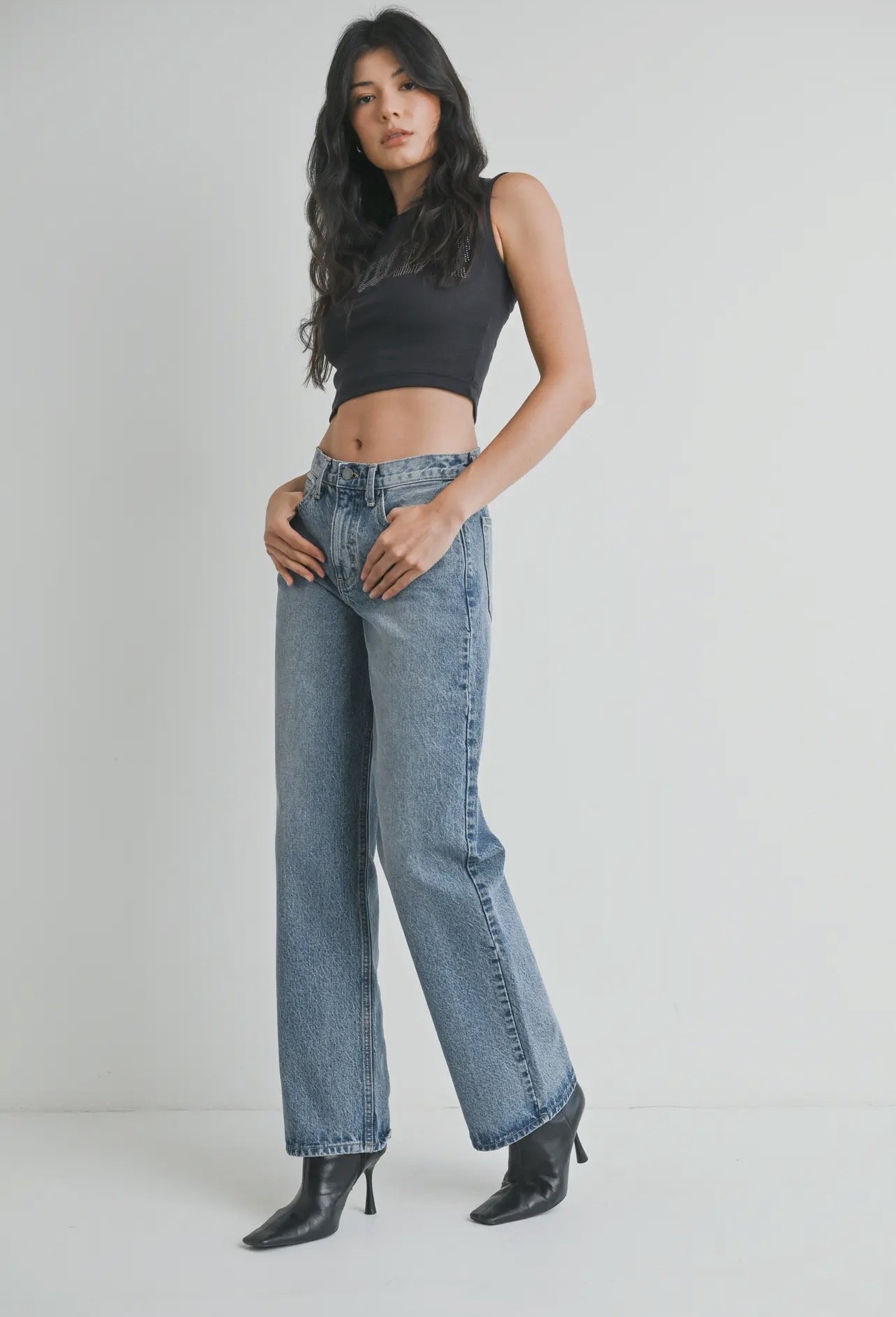 JBD Spencer Mid Rise Relaxed Straight