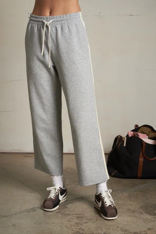 Perfect White Tee Claud Track Pants