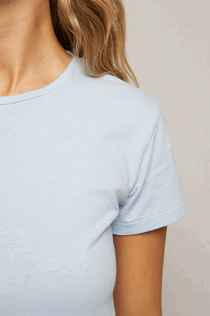 Perfect White Tee Lisa Tee