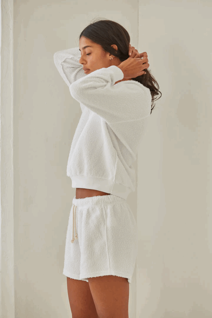 Perfect White Tee Sami Boucle Sweatshirt
