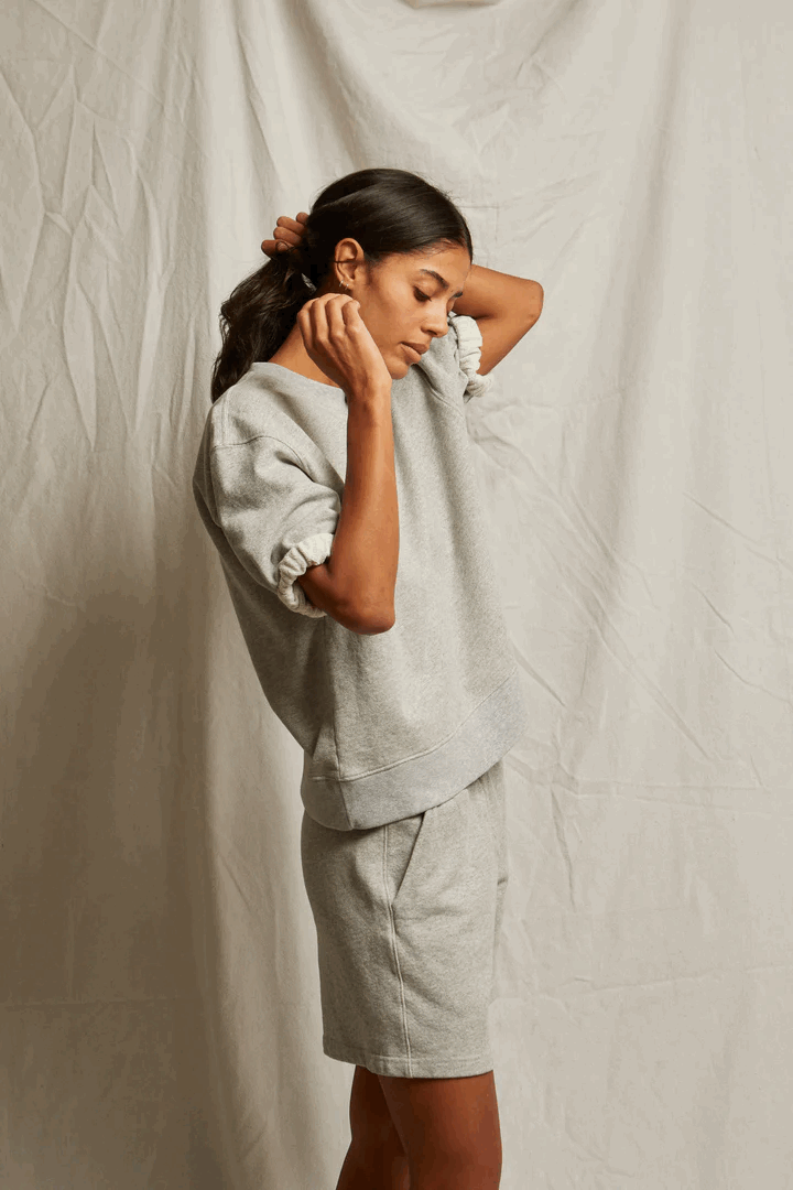 Perfect White Tee Rebecca Sweatshirt