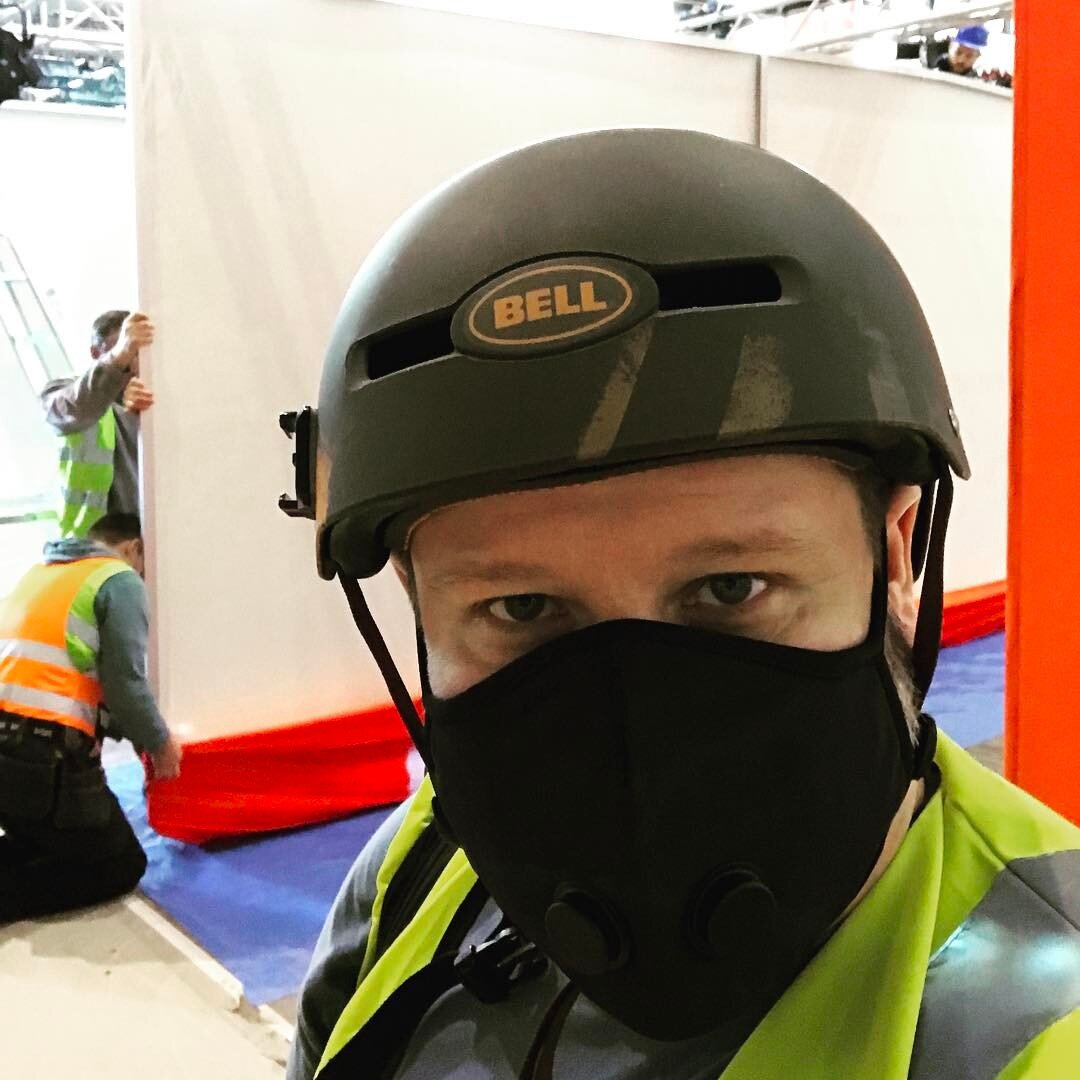 And so it begins. Day 1 of Ubuntu booth setup at Mobile World Congress 2017. Got the Airinum mask this year so I don't come down with death plague like I did last time. #mwc #mwc2017 #ubuntu #airinum