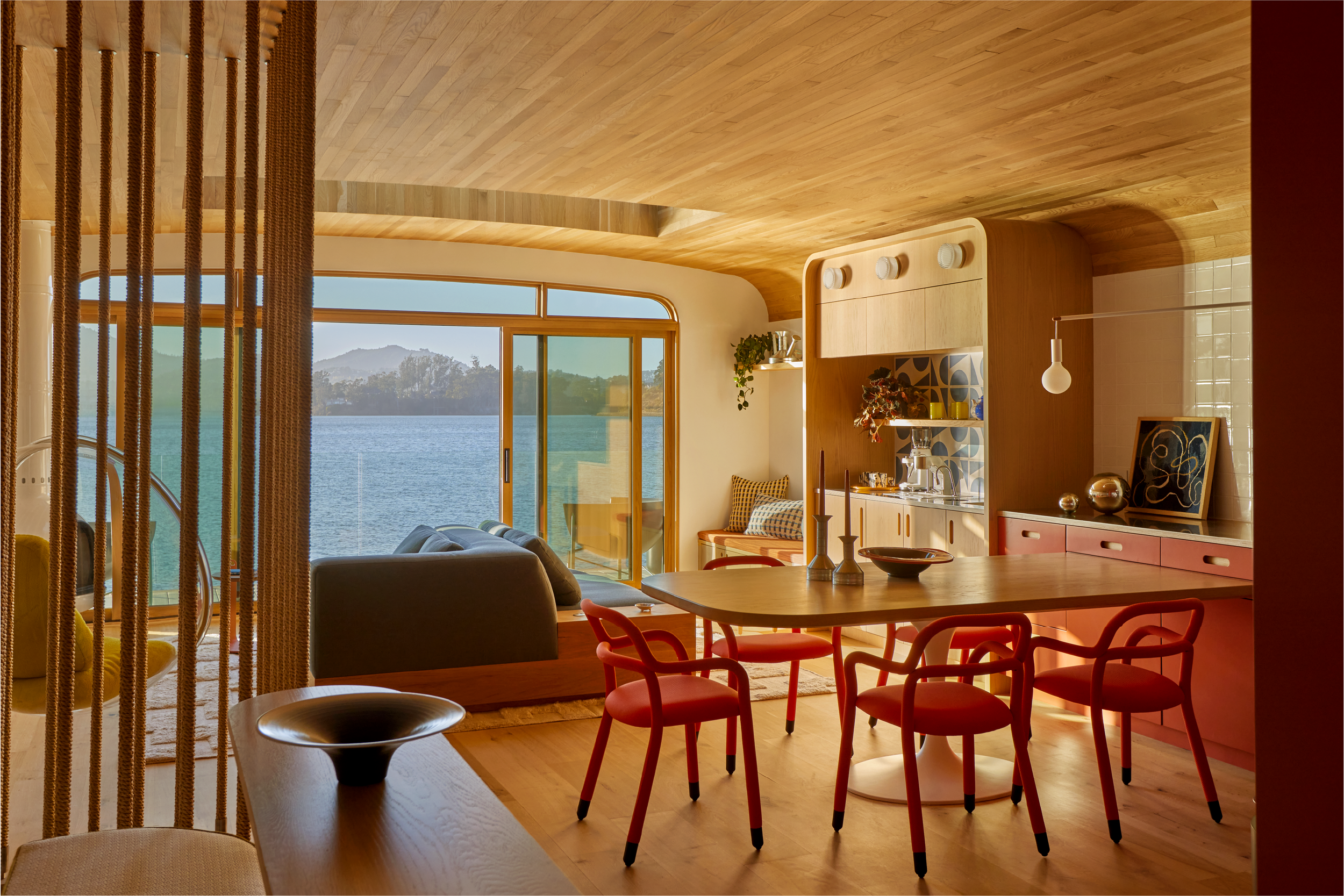 Designer: Regan Baker Design | Photographer: Laure Joliet | Stylist: Yedda Morrison | Press: Domino