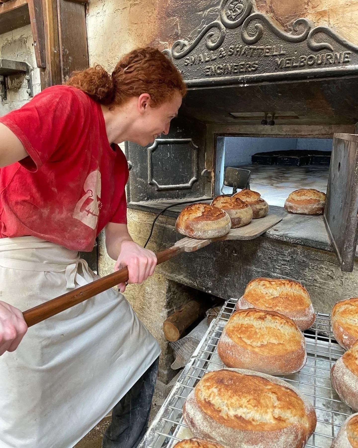 Did you hear that Trentham was just crowned Victoria's Top Tiny Tourism Town?
Just over 15 minutes from the farm, it's one of our favourite slow day trips.
Here’s how we’d spend the day in this charming little hamlet:
🥐 Morning: coffe