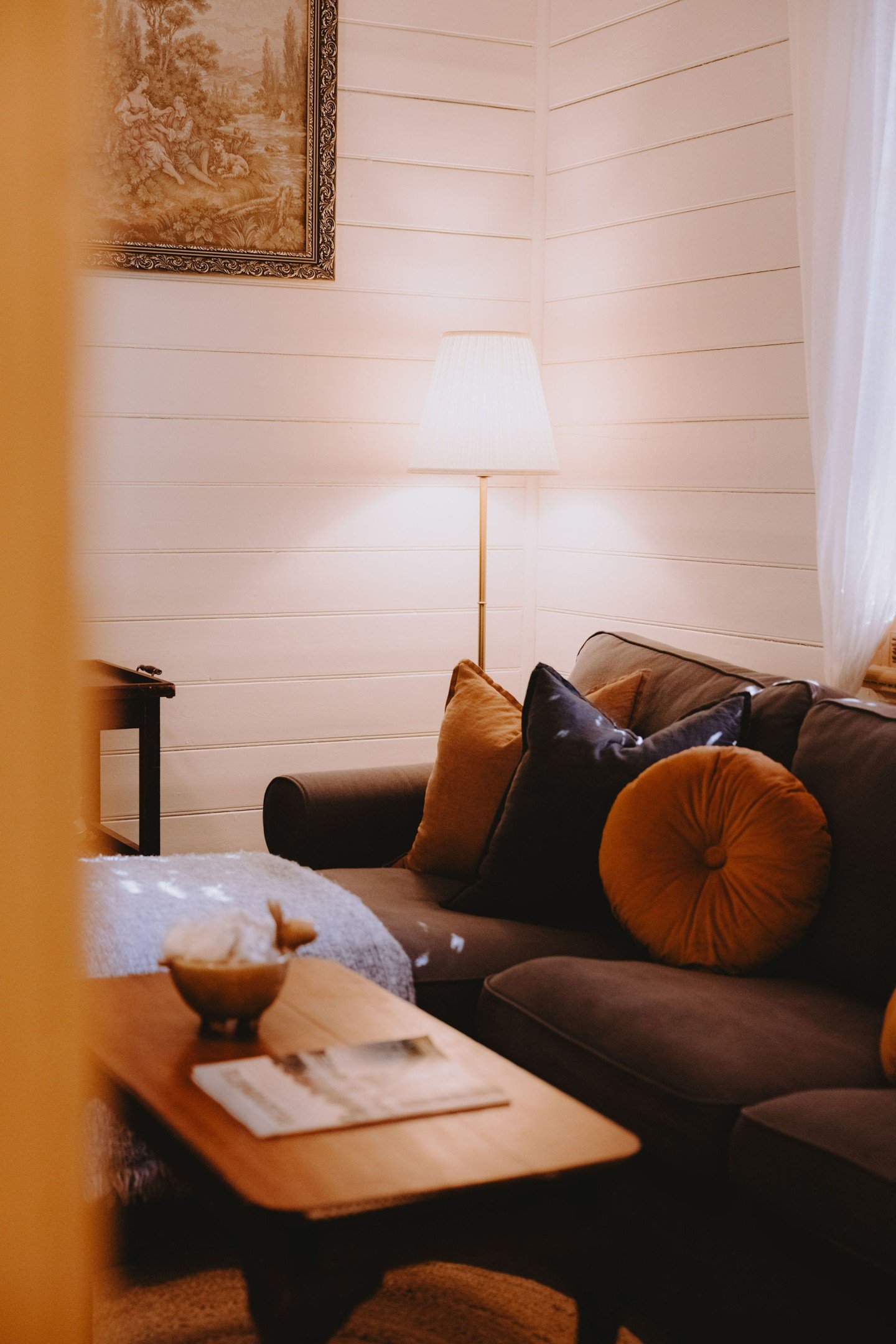 You don&rsquo;t need a long holiday to feel restored.

Two or three nights in the country can be enough to reset your pace, especially when the setting does the work for you.

Autumn is ideal for these shorter, slower escapes.

#SlowStays #QuietLuxur