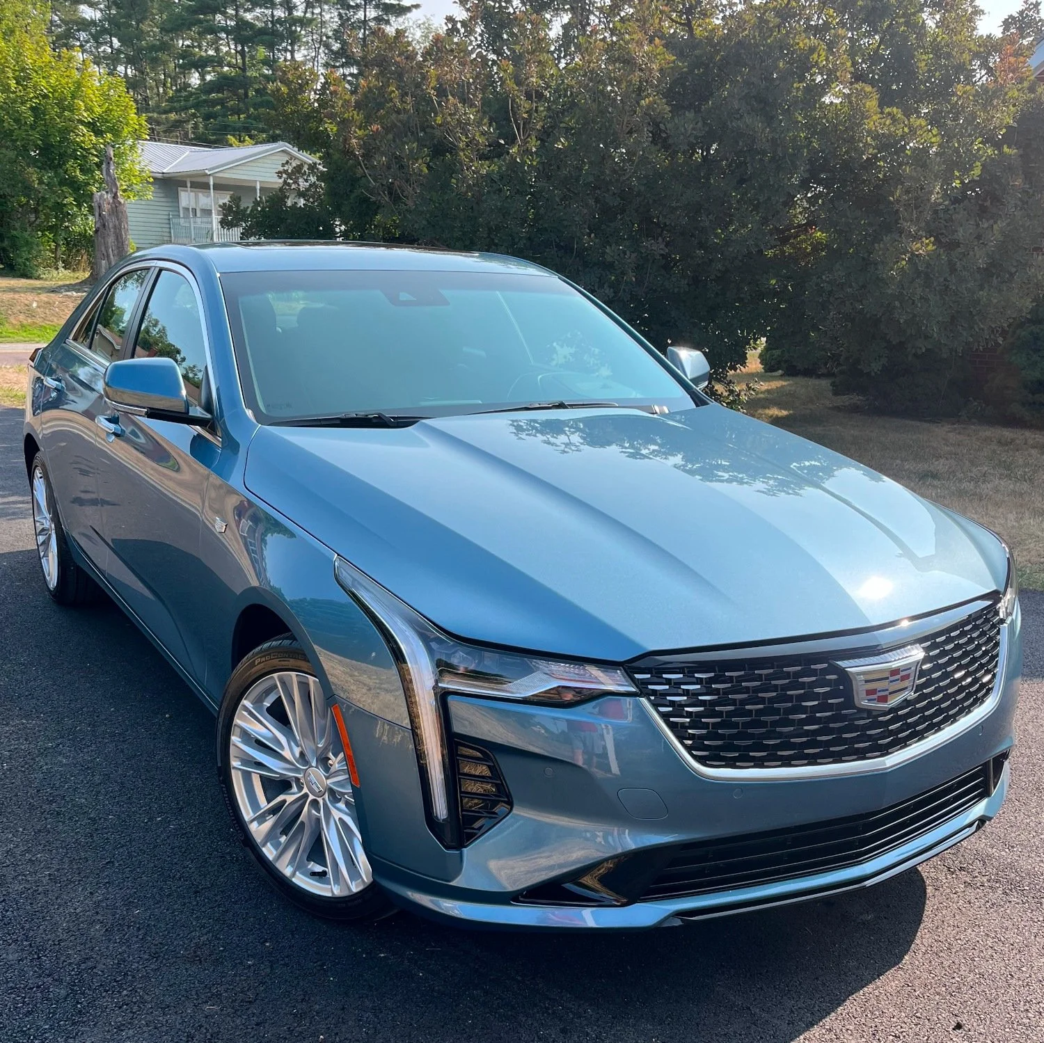 Cadillac.jpg
