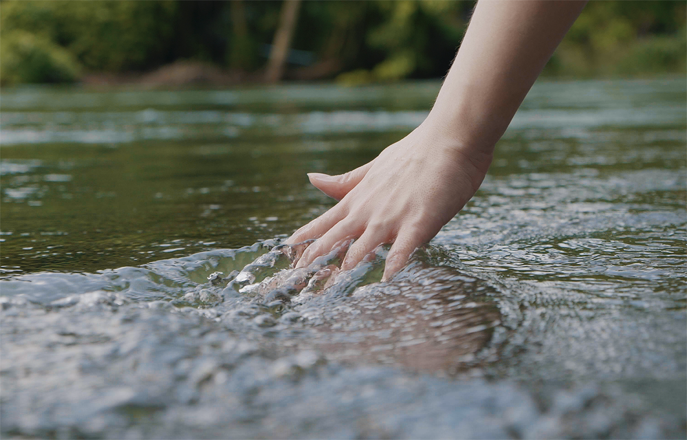 Hand in water Smaller.png