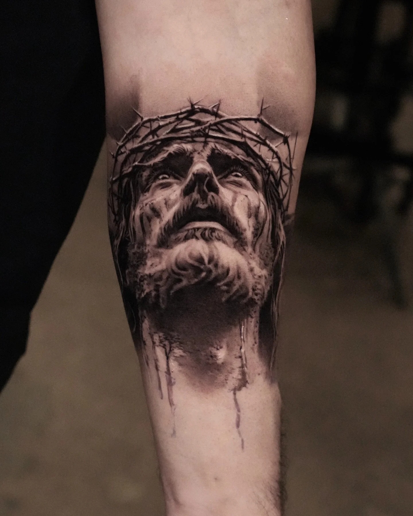 One of the projects from my recent trip. It was his first tattoo 🙌
Apparently In my 9 years of tattooing I&rsquo;ve never done Jesus&rsquo;s portrait before!
#tattoo #religioustattoo #firsttattoo #photorealism #blackandgraytattoo