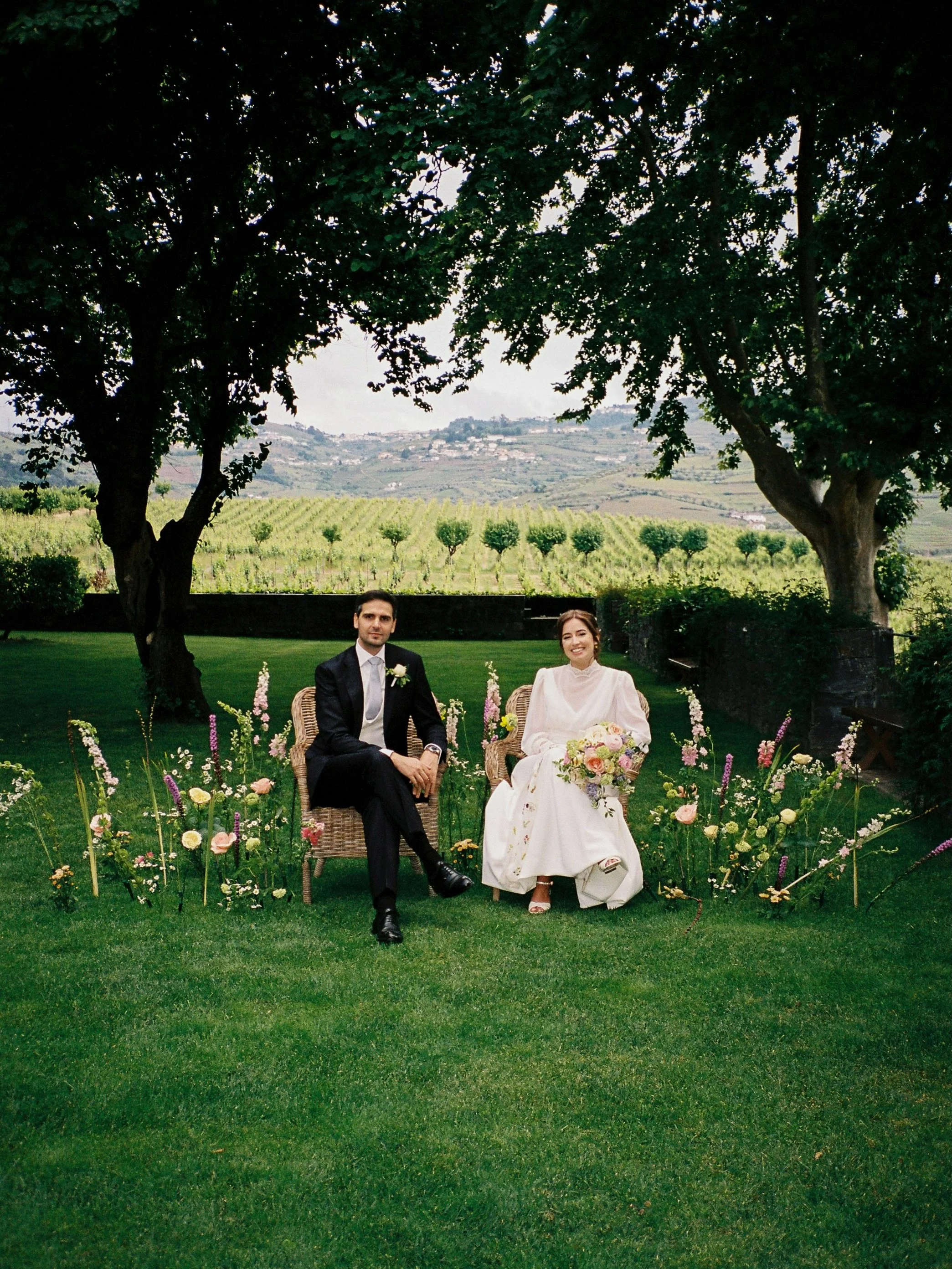 Rita and Armindo on film 🎞️ 

Photography @filipemontesphotography
Video @welovefilmpt 
Wedding planning &amp; Decor @pacheca.group
Venue @pacheca.group 
Dress @cabinetdesmodes 
Suit @manueltelesalfaiataria 
Watch @emporioarmani 
Jewellery @alliance