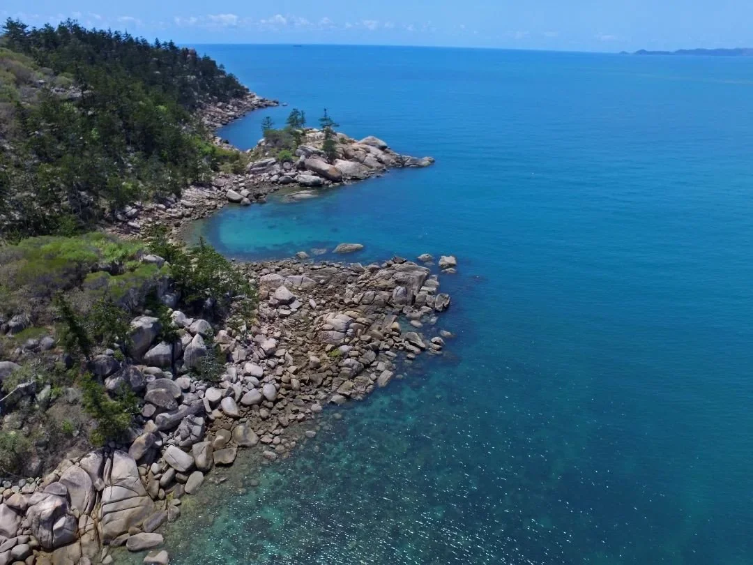 Ready for a weekend on Maggie! 🌴⁠
Do you know these headlands? If not, maybe it&rsquo;s time to go discover them 👀⁠
⁠
📷️ @_anita91⁠
⁠
#thisismagneticisland #upforunexpected #magneticisland #townsvillenorthqueensland #queensland #australia #townsvi